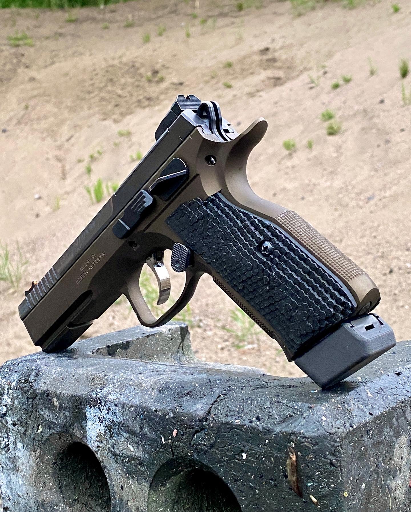 Grips CZ Shadow